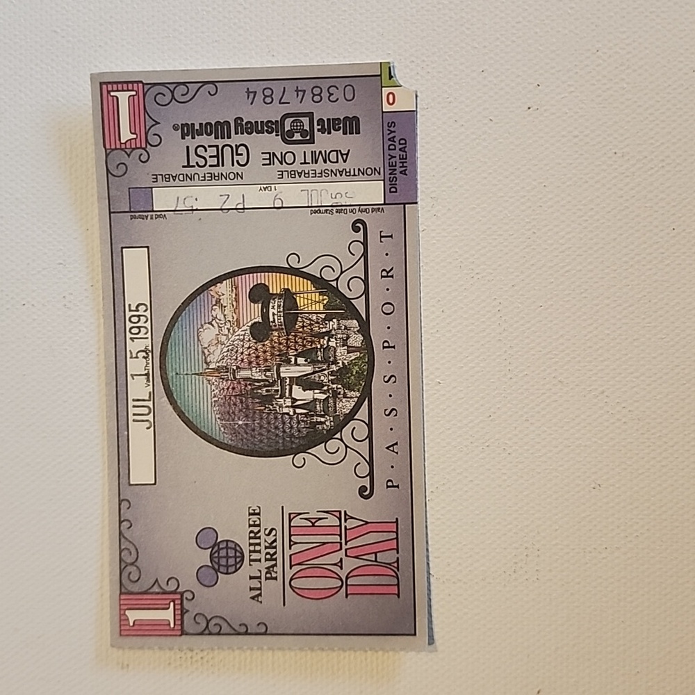 Vtg. Walt Disney World 1 day all 3 park pass July 15, 1995 - Picture 1 of 5